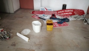 BELEDİYE İŞ HANI TABELALARINI SÖKEN ŞAHIS YAKALANDI