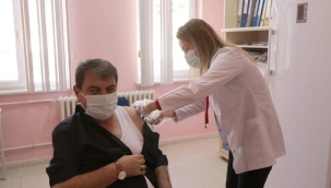 Başkan Sarı, Covid-19 Aşısı Oldu