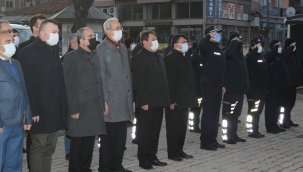 DİNAR BELEDİYESİ'NDE İSTİKLAL MARŞI OKUNDU