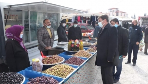 Belediye Başkanımız Nihat Sarı Salı Pazarında Esnafları Ziyaret Etti