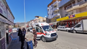 MOTOSİKLET KÖPEĞE ÇARPTI