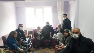 Yaşlılar başımızın Tacıdır