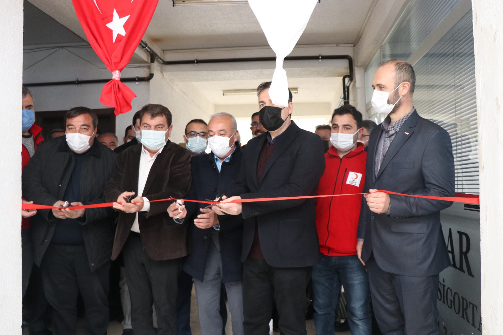 Başkan Sarı, "Dinar Kızılay Şubesi ilçemize hayırlı olsun"