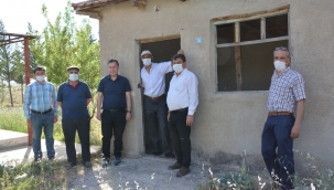 Başkan Sarı, “İki mahallenin ortak kullanacağı halı saha ve düğün salonu yapılacak”