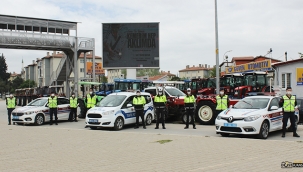 Dinar'da Trafik Haftası Kutlandı
