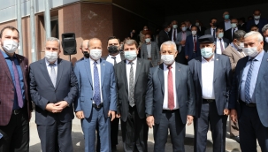 Başkan Sarı, İçişleri Bakanı Soylu'nun yanından heybesi dolu geldi