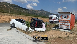 Yapağılı Köyü Girişinde Trafik Kazası 1 Kişi Hayatını Kaybetti