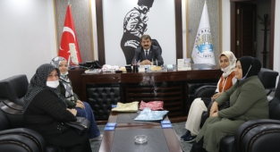 Başkan Sarı, “Yeni doğan çocuklarımıza bebek seti verilecek”