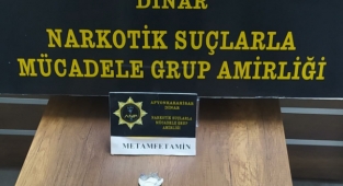 ŞÜPHELİ ŞAHSIN ÜZERİNDEN UYUŞTURUCU ÇIKTI!