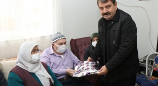 Başkan Sarı, “Sevgi her engeli aşar”