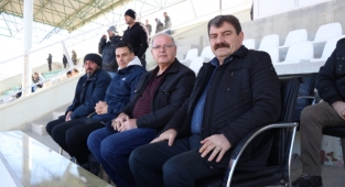 Başkan Sarı, “Genç sporcularımızın her zaman yanındayız”