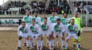 Dinar Belediye Sporumuz Emirdağ Spor'a yenildi