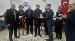 Başkan Sarı’dan Kır Efelere kıyafet desteği