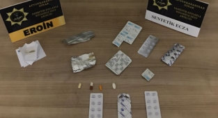 Durdurulan kamyonda uyuşturucu ele geçirildi : 5 GÖZALTI