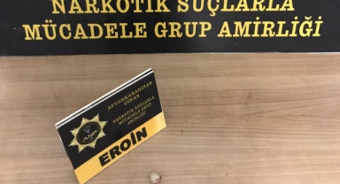 Durdurulan araçtan Eroin çıktı : 2 kişi yakalandı