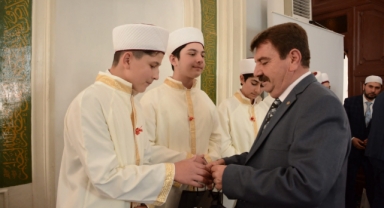 Hafızlık Eğitimini tamamlayan öğrencilerimizi ödüllendirdik