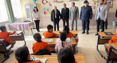 KAYMAKAM DURU GÖÇERLİ İLK VE ORTA OKULUNU ZİYARET ETTİ