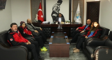 Anda Kardeşe Vefa Derneğinden Belediye Başkanımız Nihat Sarı’ya ziyaret
