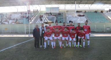 Dinar Belediye Sporumuzdan dört dörtlük galibiyet