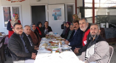 KAYMAKAM DURU’DAN KIZILAY FAALİYET BİNASINA ZİYARET