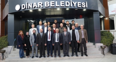 Afyonkarahisar Belediye Başkanı Zeybek'ten Belediye Başkanımız Nihat Sarı’ya ziyaret