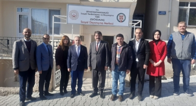 Belediye Başkanımız Nihat Sarı, Yeni açılan Sosyal Dayanışma Merkezini ziyaret etti