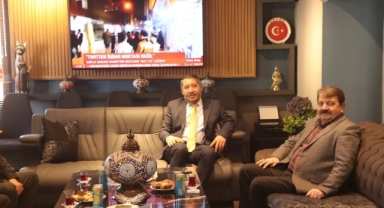 Belediye Başkanımız Nihat Sarı’dan Oda Başkanlarına Hayırlı Olsun Ziyareti