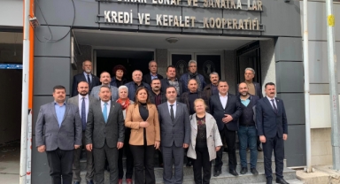CHP MİLLETVEKİLİ BURCU KÖKSAL'DAN DİNAR ÇIKARMASI