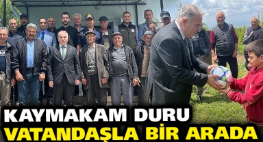 Kaymakam Duru Vatandaşla Bir Arada