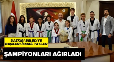 Dazkırı Belediye Başkanı Taylan Şampiyonları Ağırladı