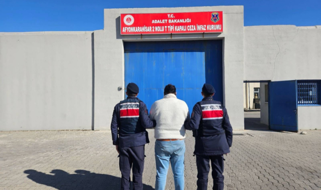 Afyonkarahisar'da 4 Bin 266 Adet Uyuşturucu Hap Ele Geçirildi